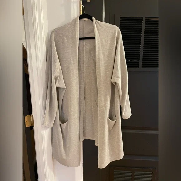 Donni - Beige Cardigan - Picture 3 of 7